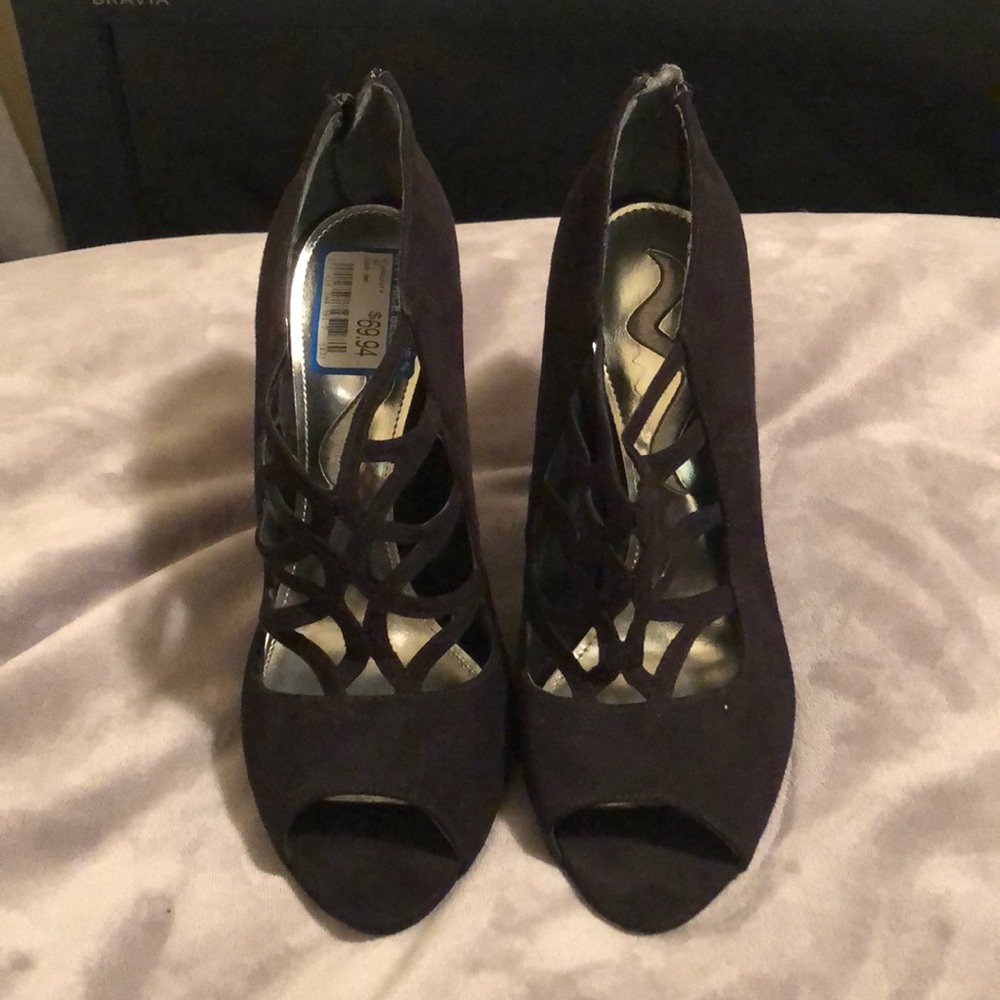 Nina Black Heels